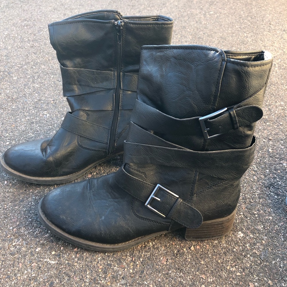 Women’s boots